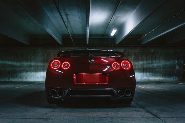 What's the Best Way to Prevent Overheating in a Track-Used Nissan GT-R?